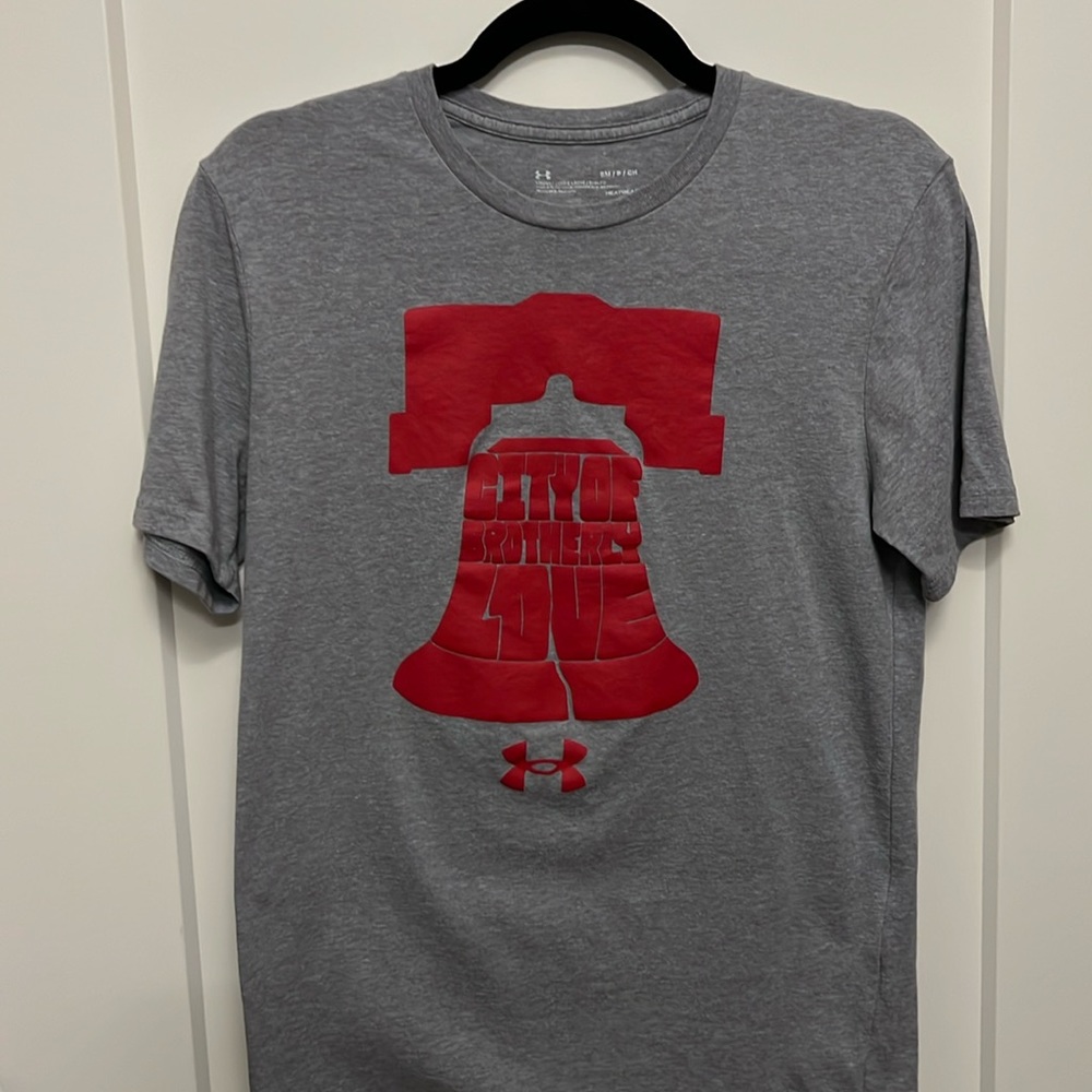 Mens Under Armour T shirt, City of Brotherly Love, Size S